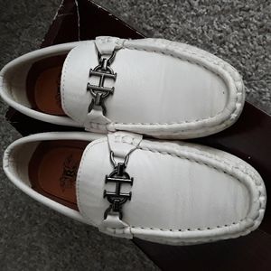 Off White Royal Boys Loafer.